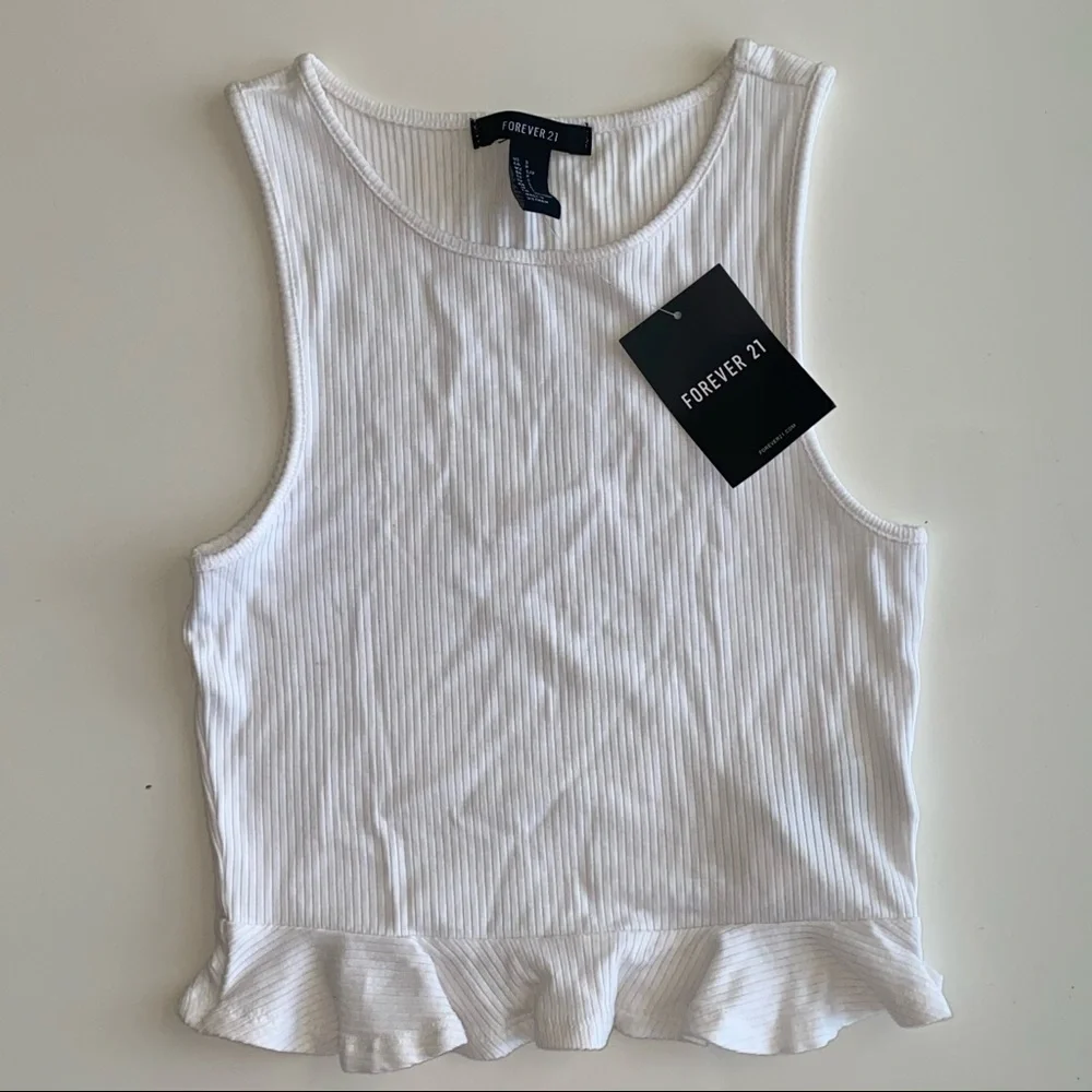 White Ribbed Cropped Tank Top | Ruffles | Forever 21 | Small | NWT - Picture 2 of 7